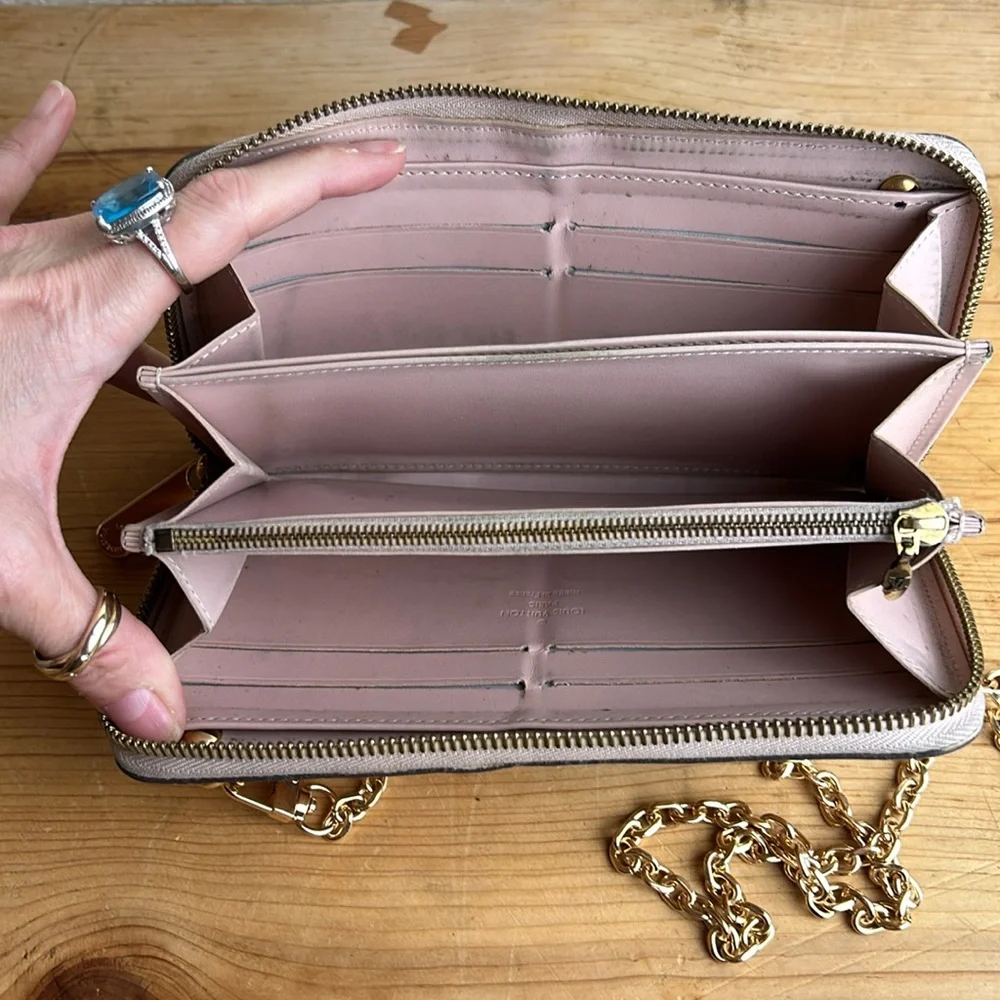 Louis Vuitton Clutch Purse With Chain Citrine Leather - Picture 4 of 10